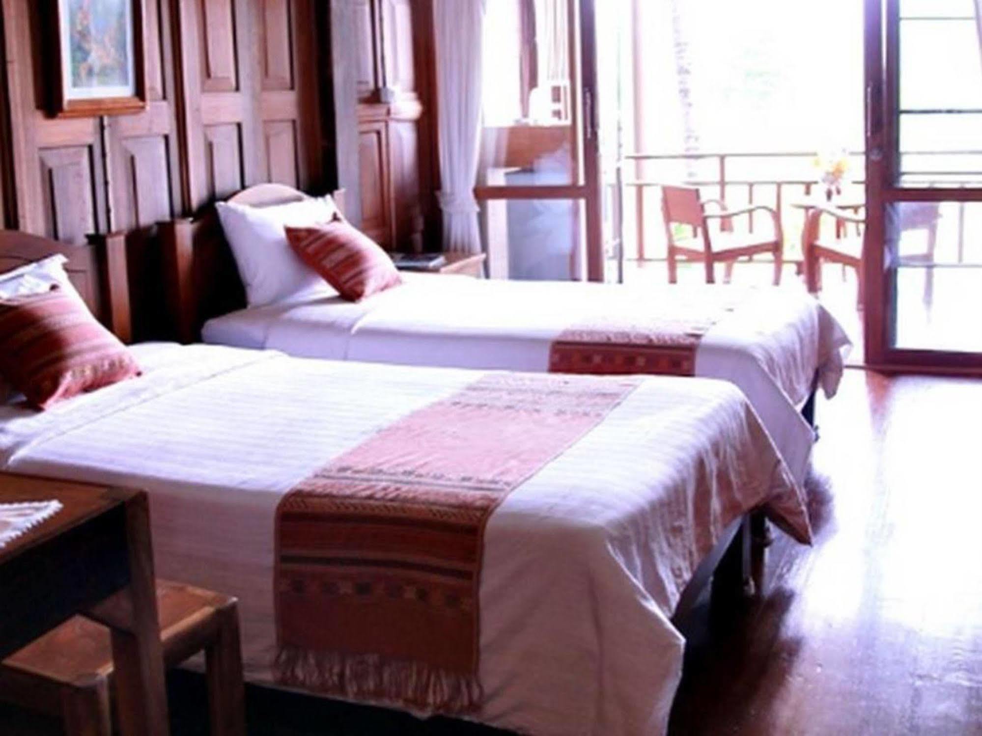 מאה סאריאנג River Bank Resort מראה חיצוני תמונה