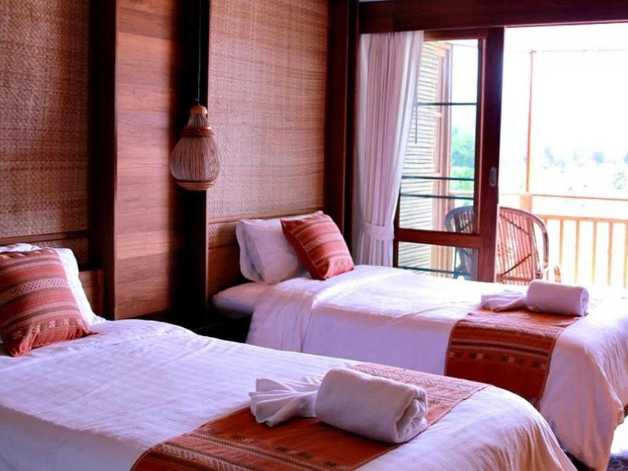 מאה סאריאנג River Bank Resort מראה חיצוני תמונה