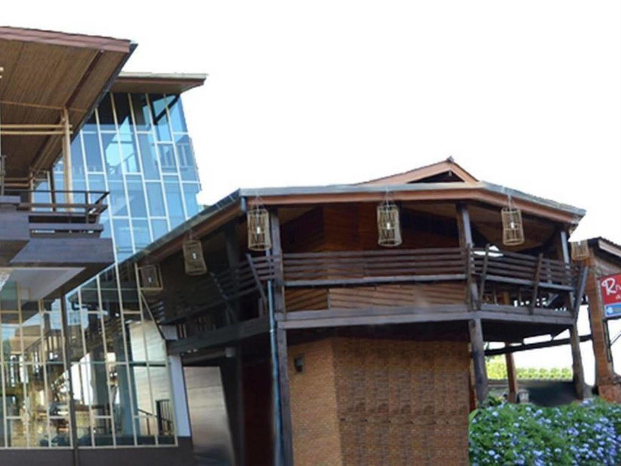 מאה סאריאנג River Bank Resort מראה חיצוני תמונה